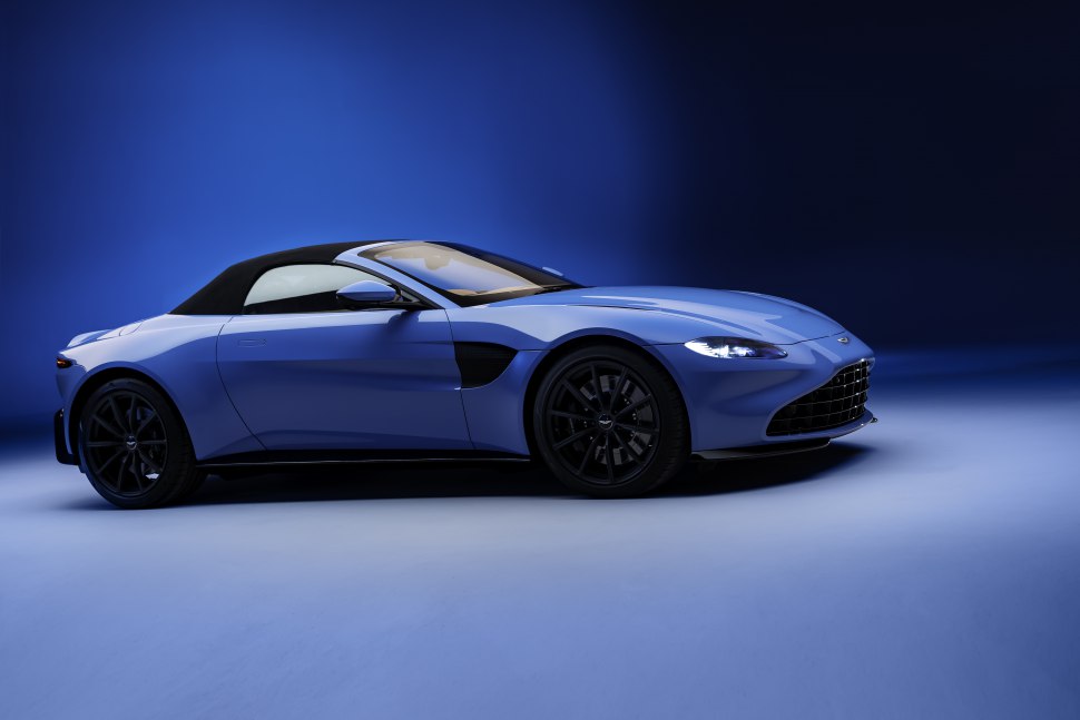 Yeni Aston Martin Vantage Roadster'ın inanılmaz aerodinamik profili