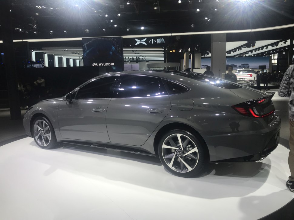 Hyundai, araçların şanzımanını kontrol etmek için AI uygulayacak